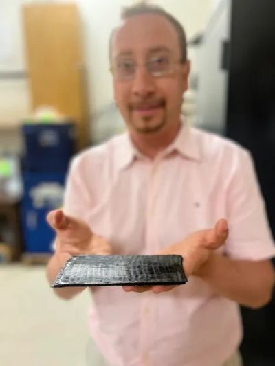 ÇIĞIR AÇAN AKILLI PLASTİK: KENDİNİ ONARAN, ŞEKİL DEĞİŞTİREN VE ÇELİKTEN DAHA GÜÇLÜ